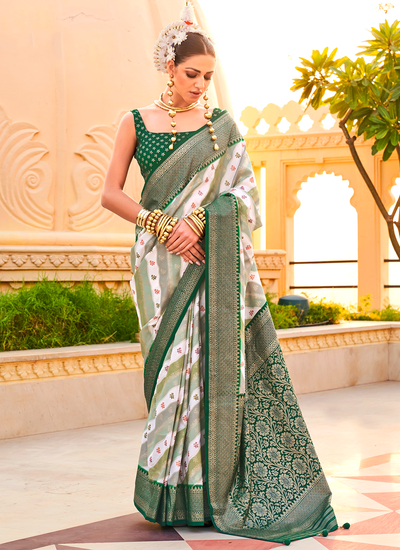 Green Foil Printed PV Silk Striped Pattern Bridesmaid Saree