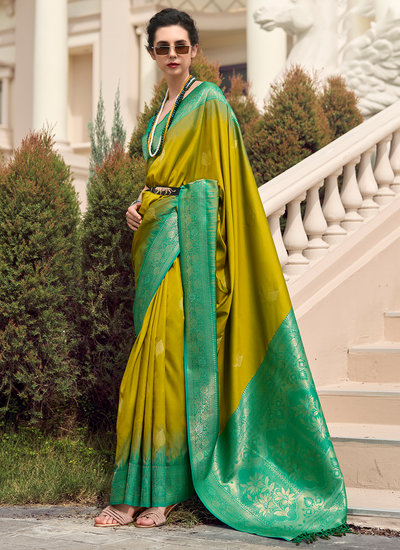 Festive Wear Weaving Soft Silk Olive Saree With Beautiful Contrast Border And Blouse